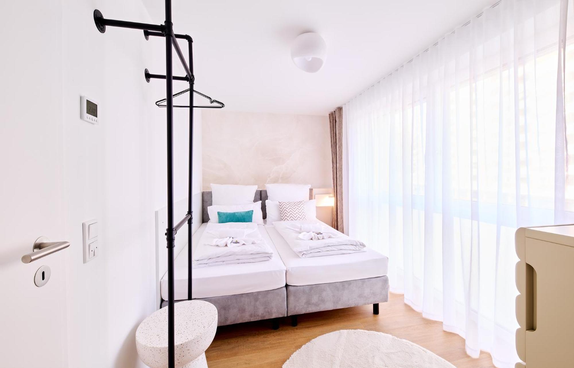 Xzllenz - 4 Schlafzimmer, Zentral, Parken, U-Bahn, 2 Baeder, 4 Smart-Tv, Optional Einzelbett Norimberga Esterno foto